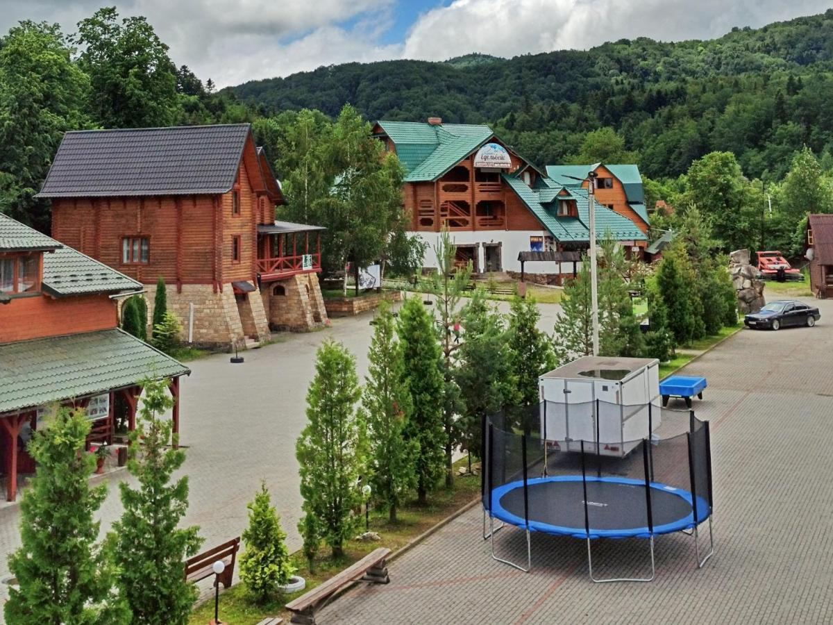 Satori Hotel Migovo Bagian luar foto