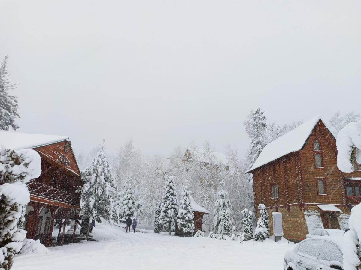 Satori Hotel Migovo Bagian luar foto