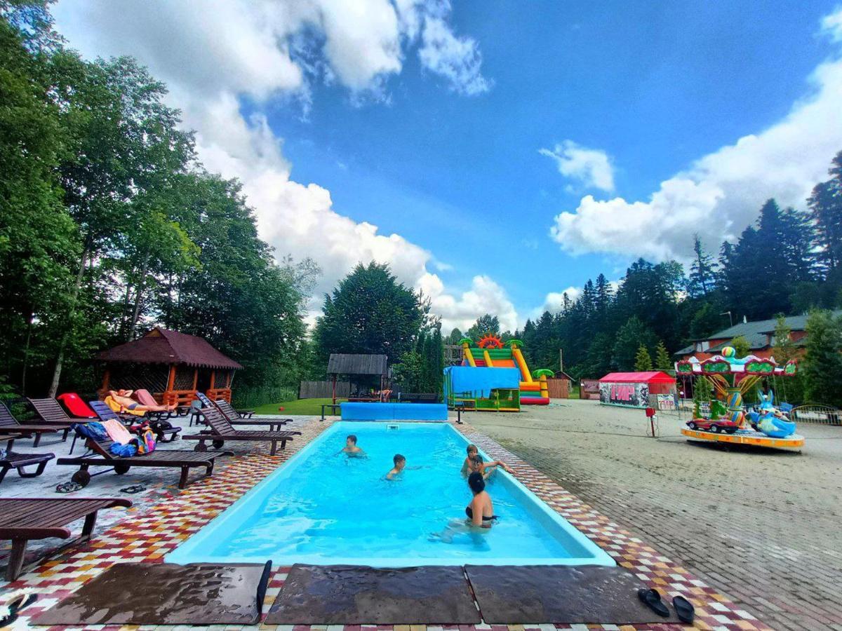 Satori Hotel Migovo Bagian luar foto