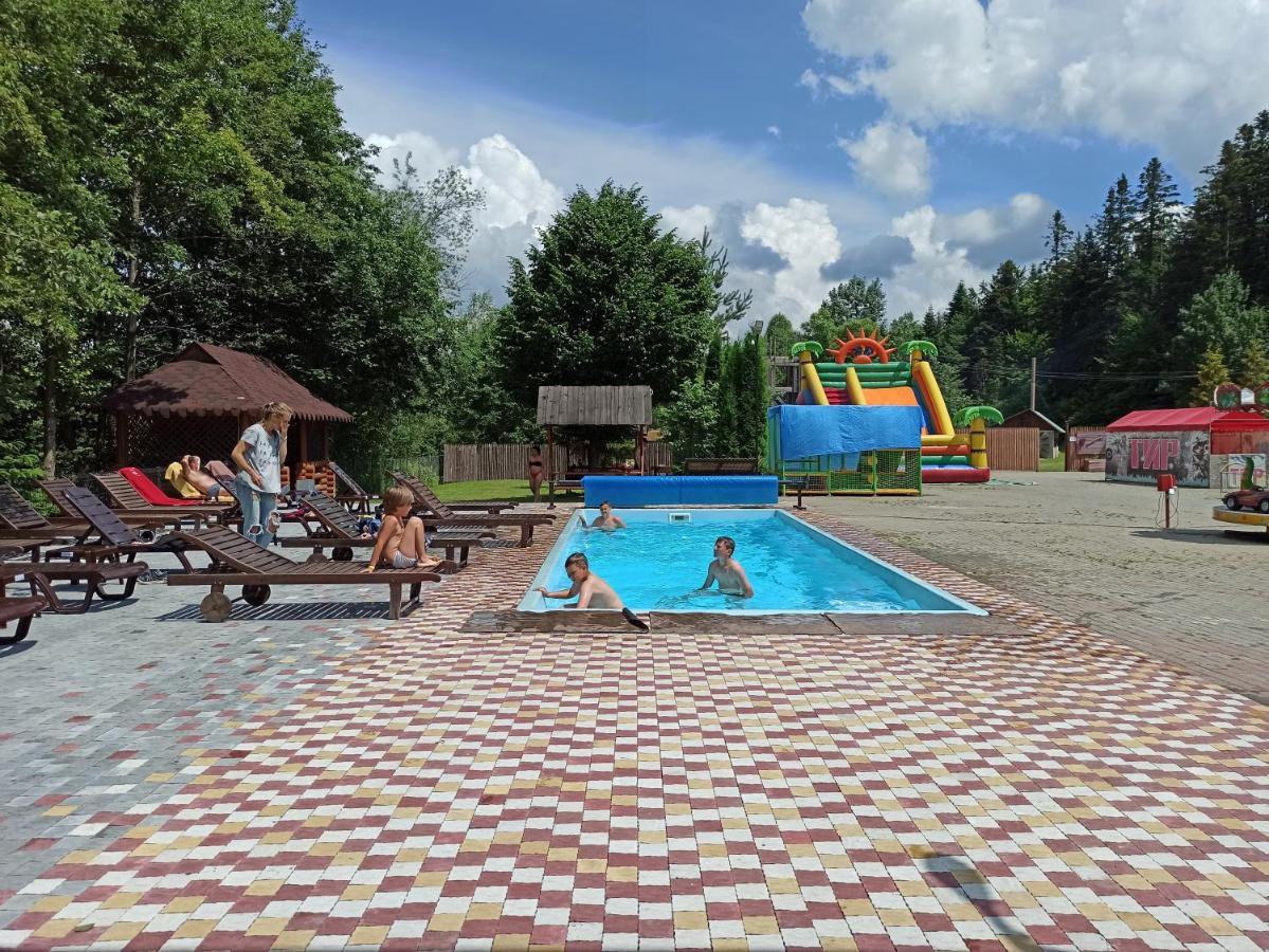 Satori Hotel Migovo Bagian luar foto
