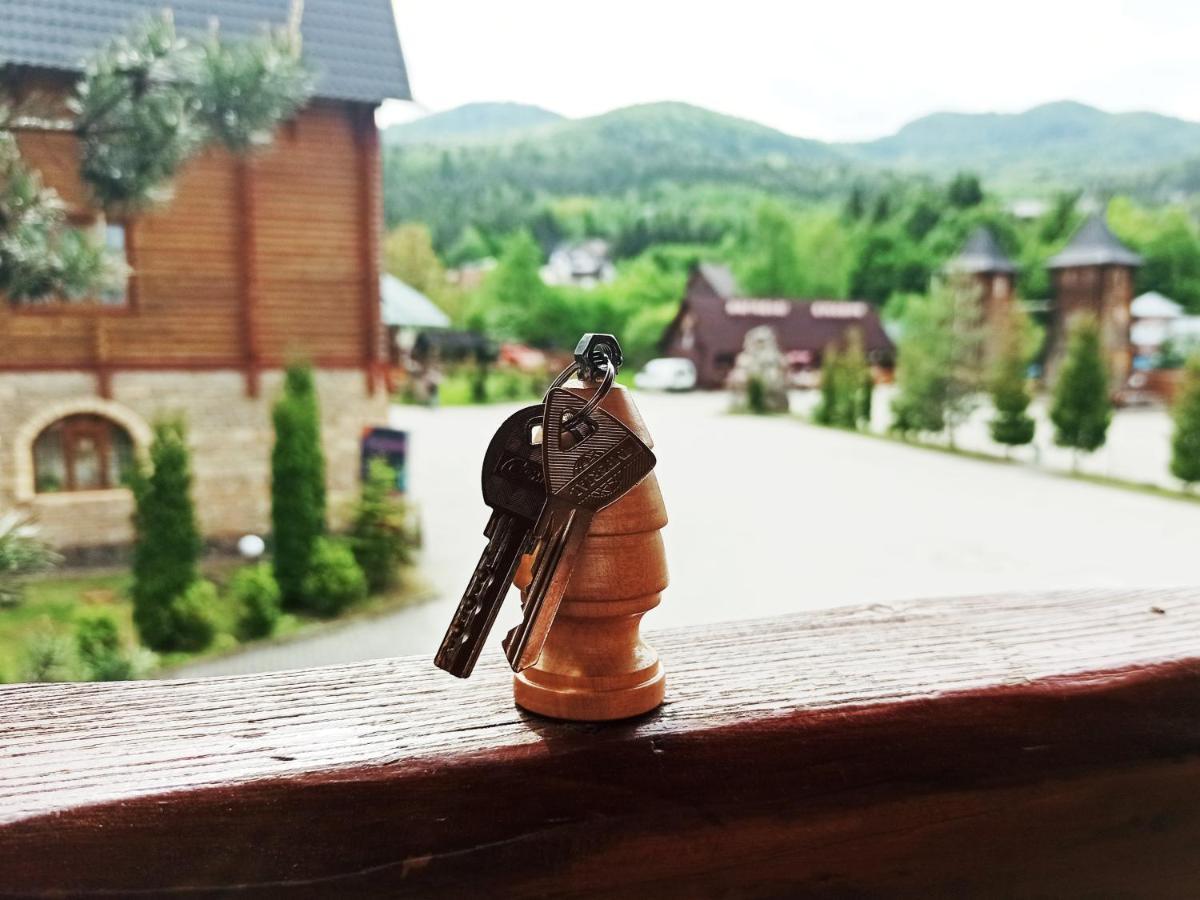 Satori Hotel Migovo Bagian luar foto