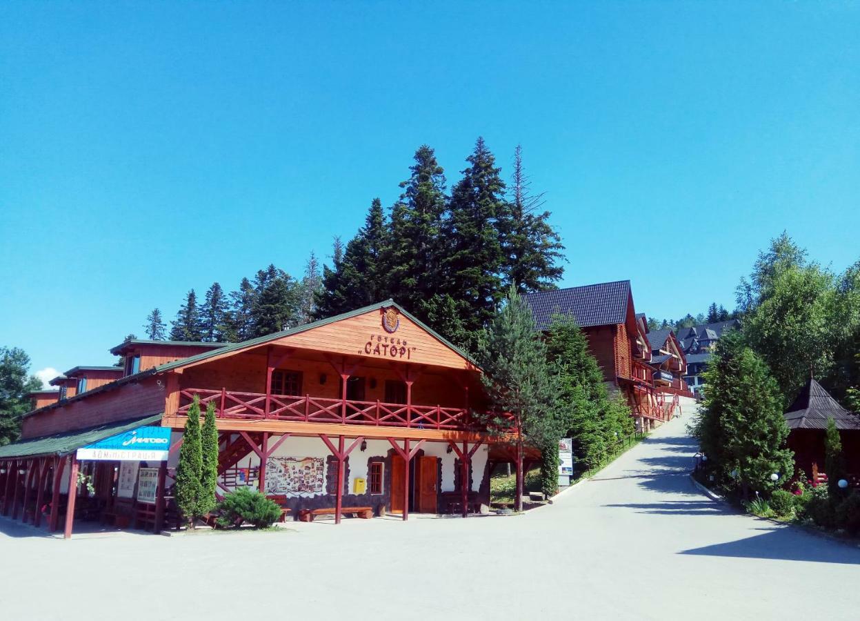 Satori Hotel Migovo Bagian luar foto